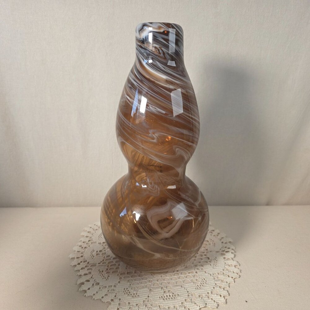 Vintage Hand Blown Glass Vase Double Gourd Shape 14" Swirled Brown & White Patte - Picture 2 of 6